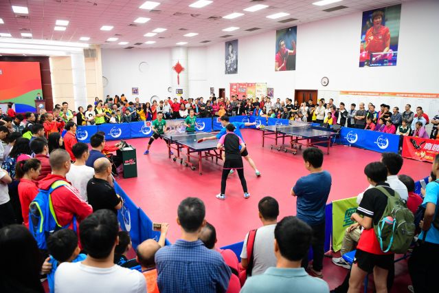 展紧密结合 展紧密结合