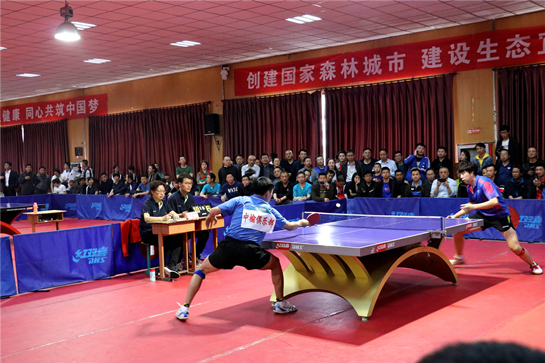 哈登与保罗 哈登与保罗