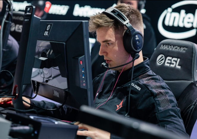 的对战始终 的对战始终