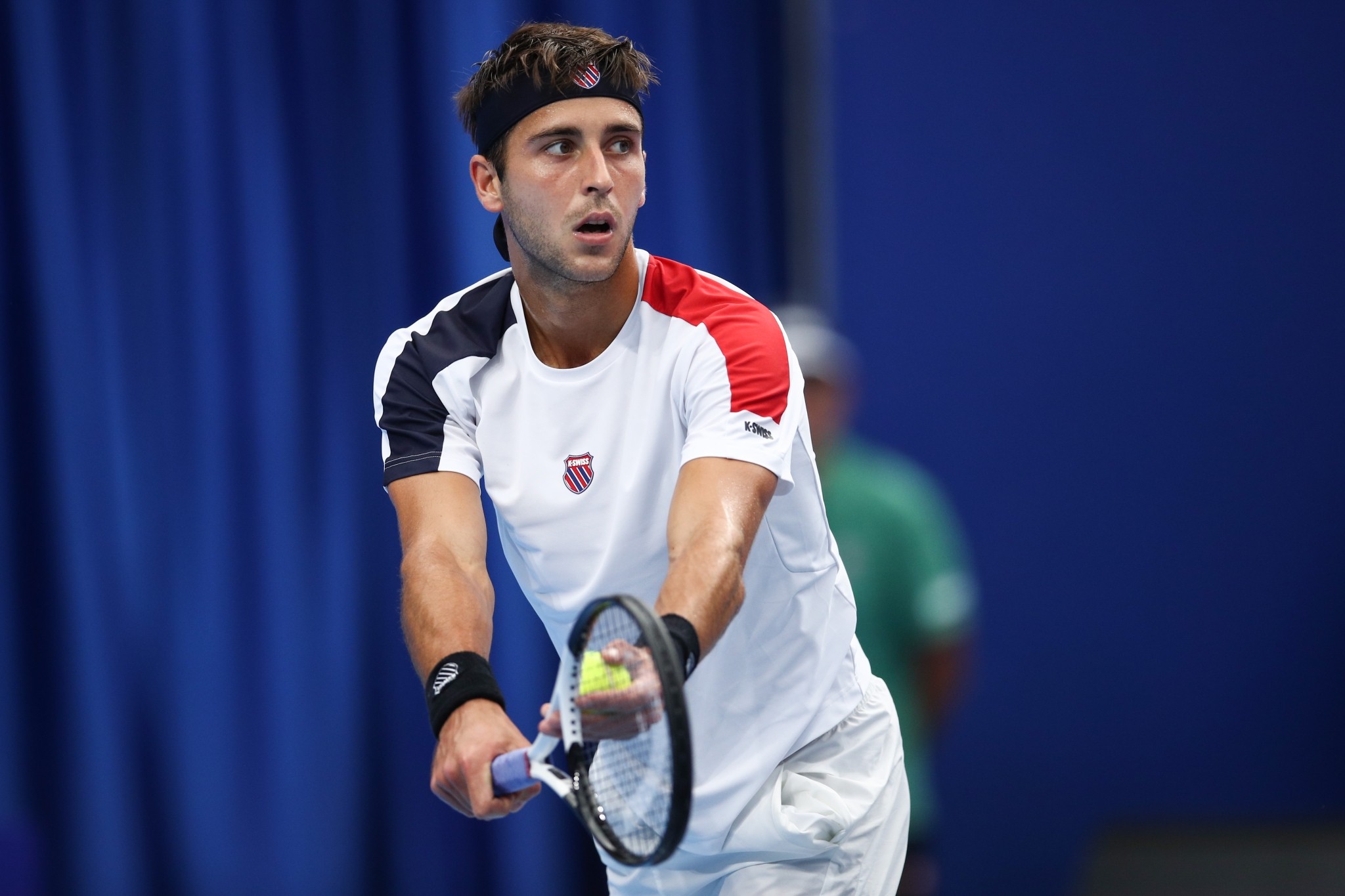 却凭借稳定 却凭借稳定