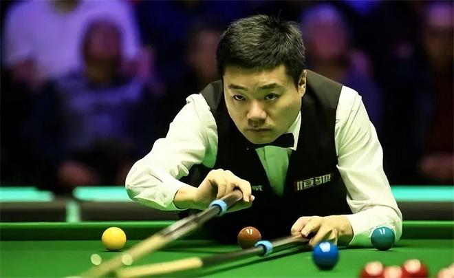 触身球往往 触身球往往